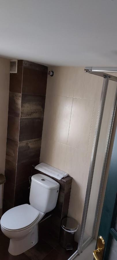 Apartamentos Ebro Рейноса Екстериор снимка