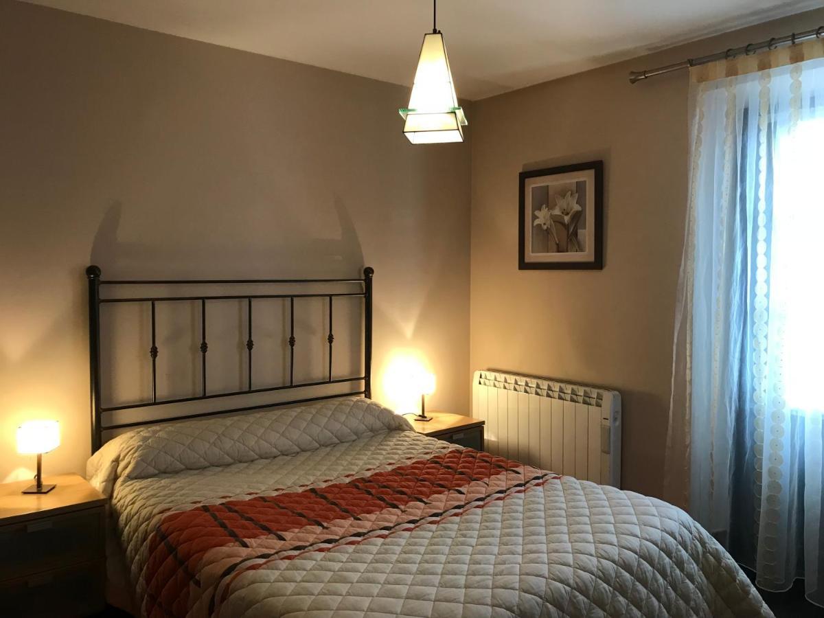 Apartamentos Ebro Рейноса Екстериор снимка
