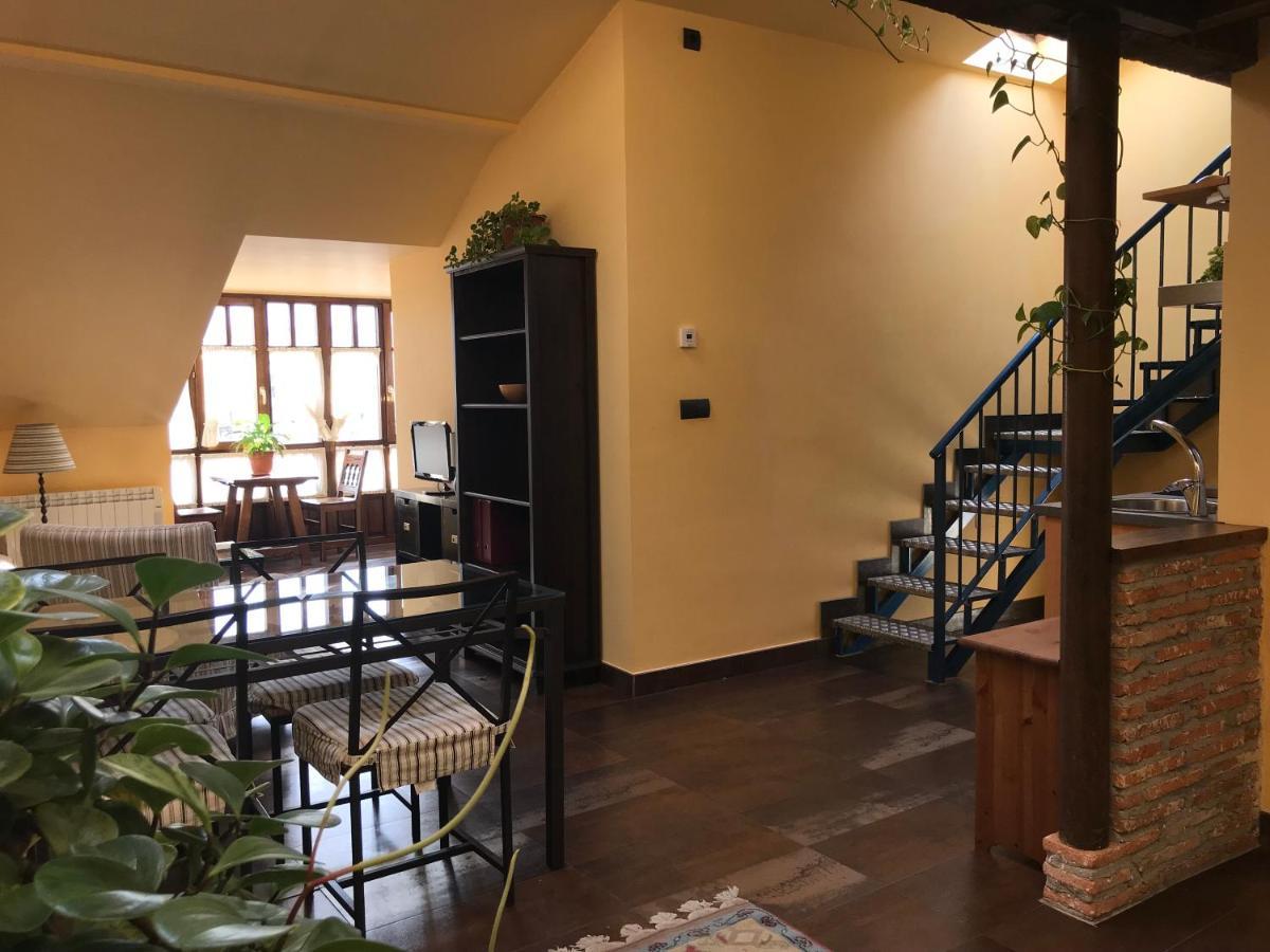 Apartamentos Ebro Рейноса Екстериор снимка