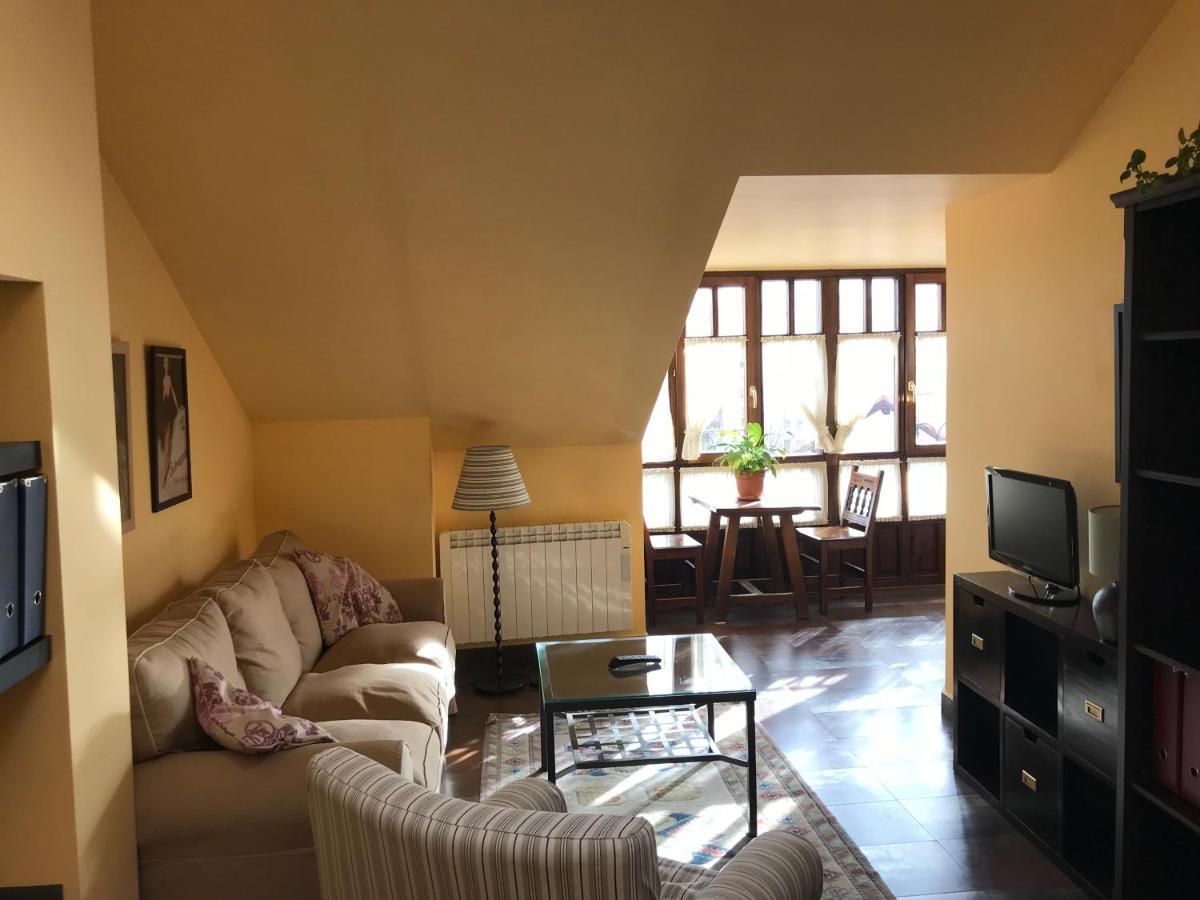 Apartamentos Ebro Рейноса Екстериор снимка