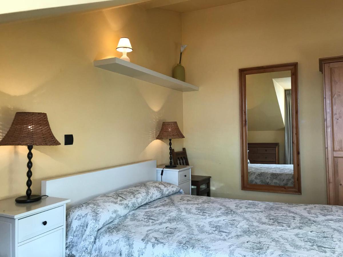 Apartamentos Ebro Рейноса Екстериор снимка