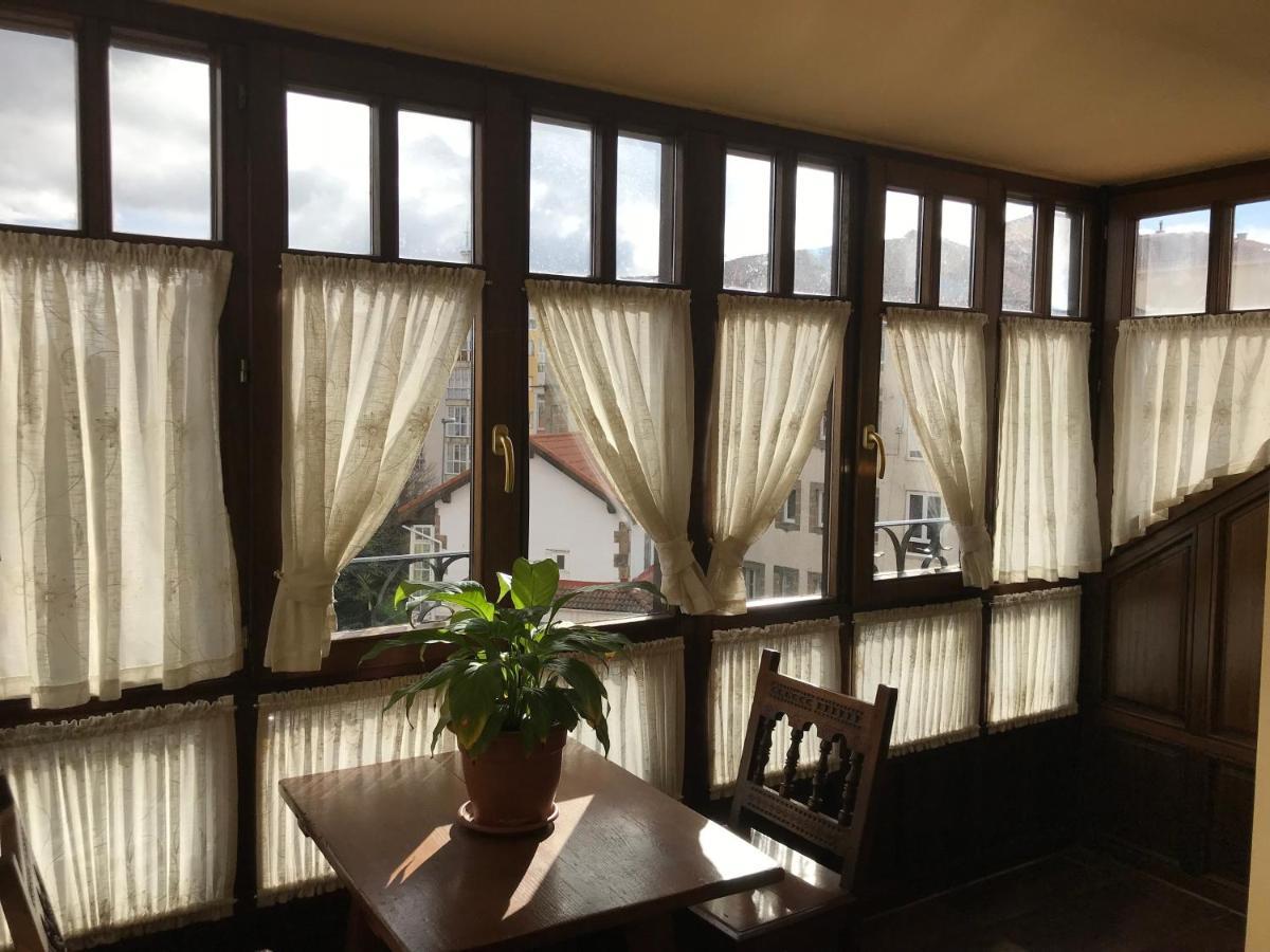 Apartamentos Ebro Рейноса Екстериор снимка