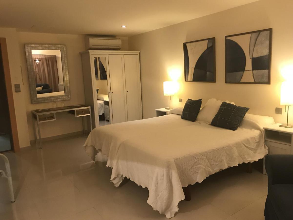 Apartamentos Ebro Рейноса Екстериор снимка
